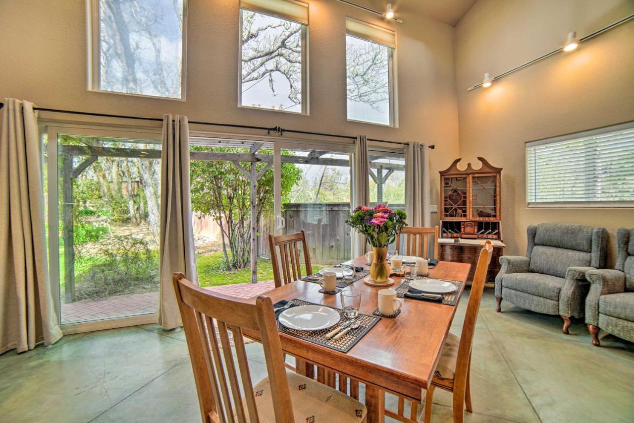 Hilltop Loft Ukiah Vacation Rental! ภายนอก รูปภาพ